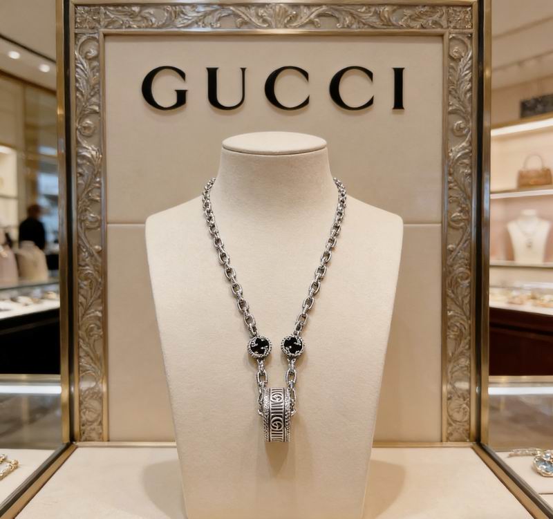Gucci Necklace 03yxs301